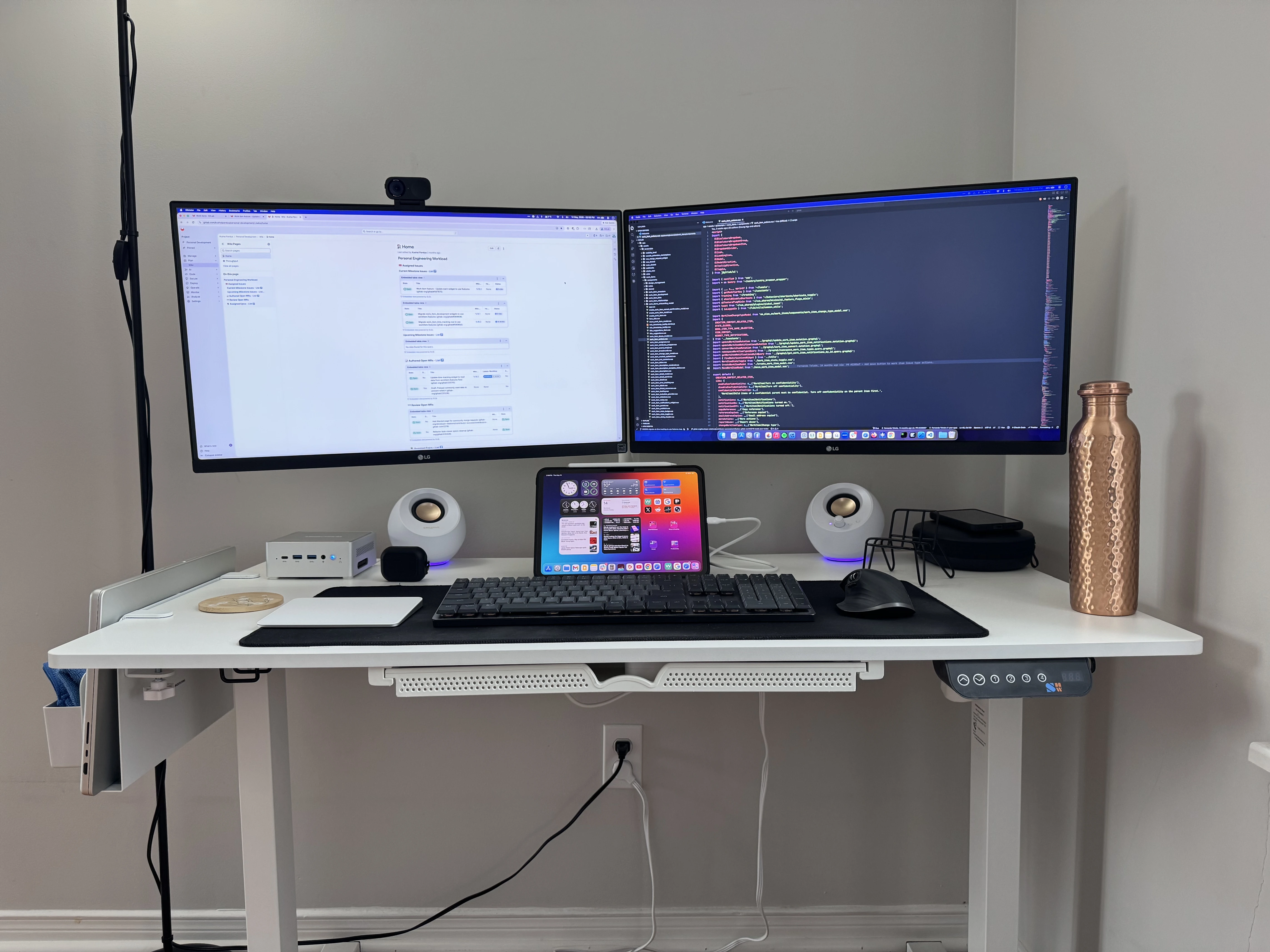 Kushal Pandya's Desk